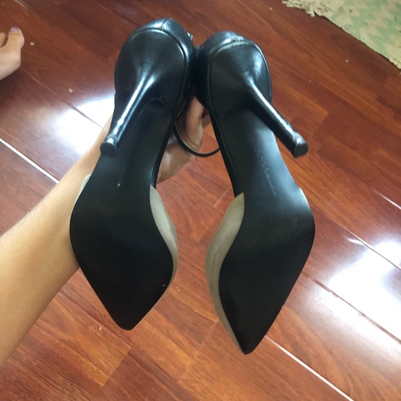 BCBG Heels - Picture 4 of 5